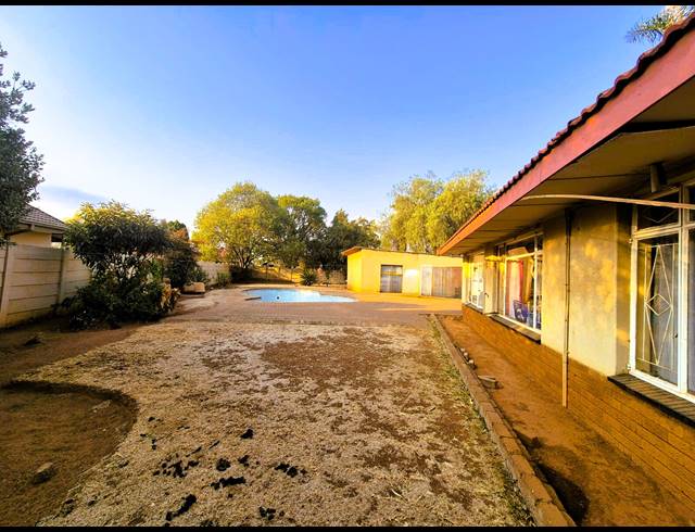 3 BEDROOM HOUSE FOR SALE IN SONLAND PARK